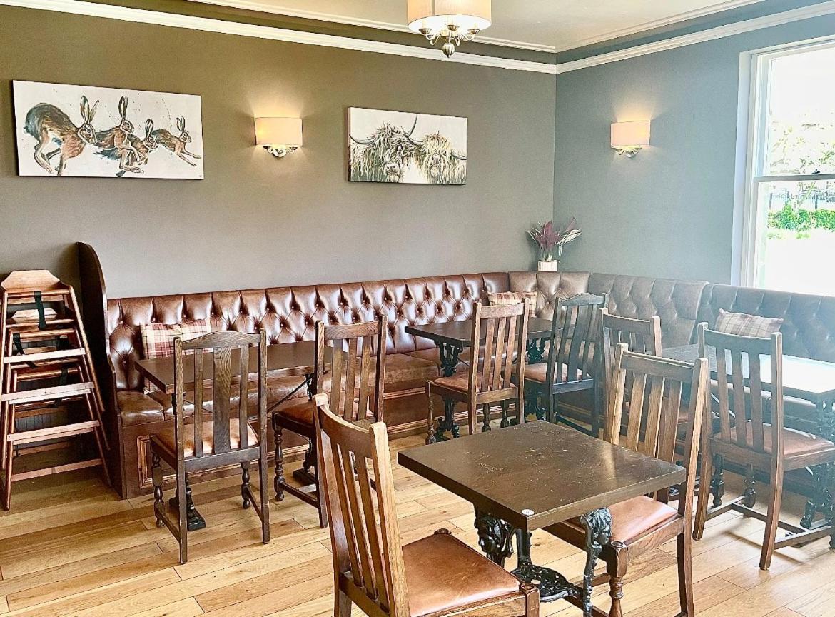 The Fylingdales Inn โรบินฮูดส์เบย์ ภายนอก รูปภาพ